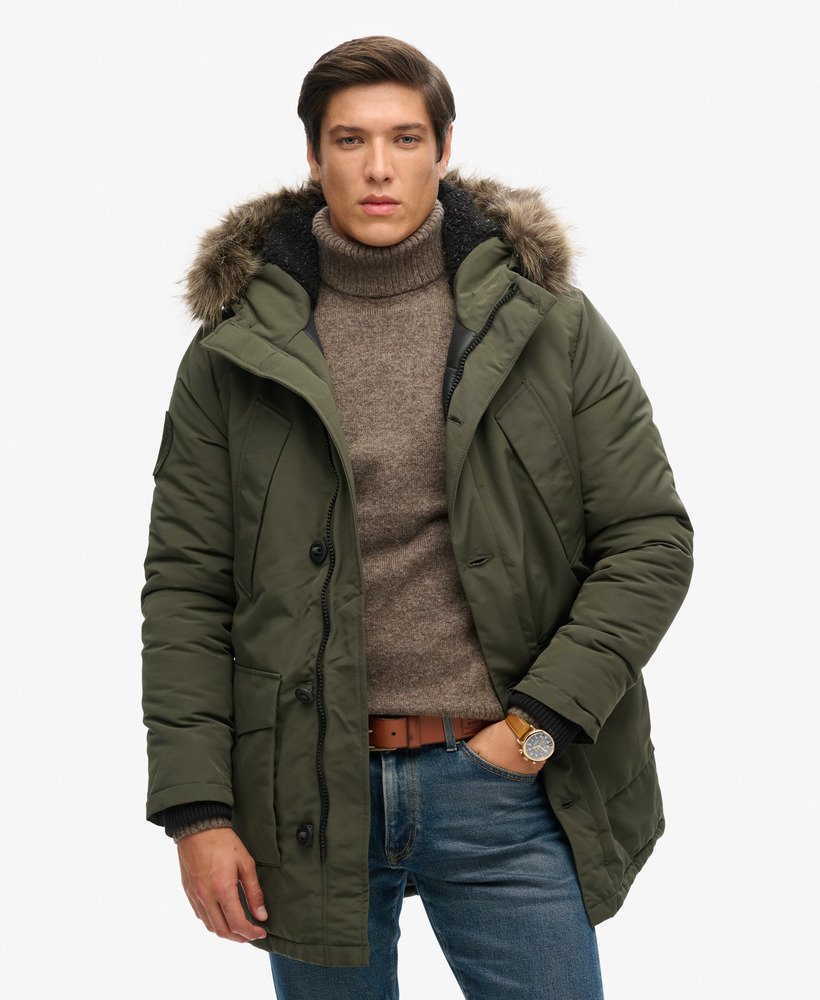 parka com capuz everest em pele sintética na cor verde-oliva da surplus goods