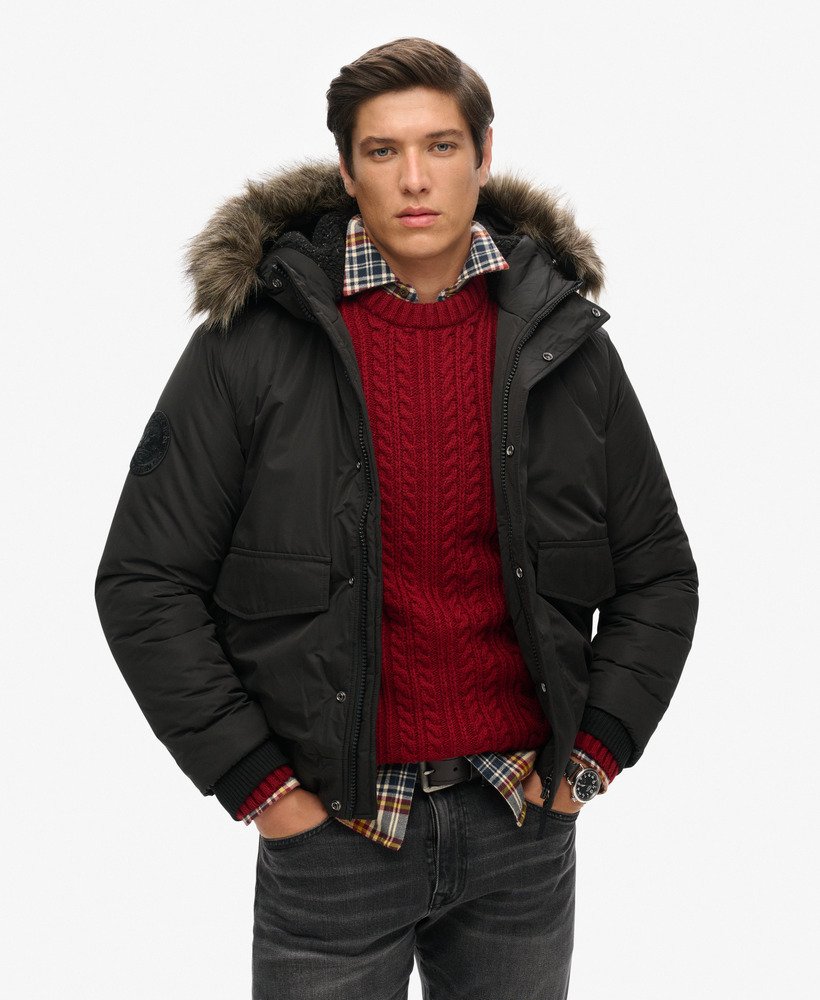 jaqueta bomber everest na cor preto jato