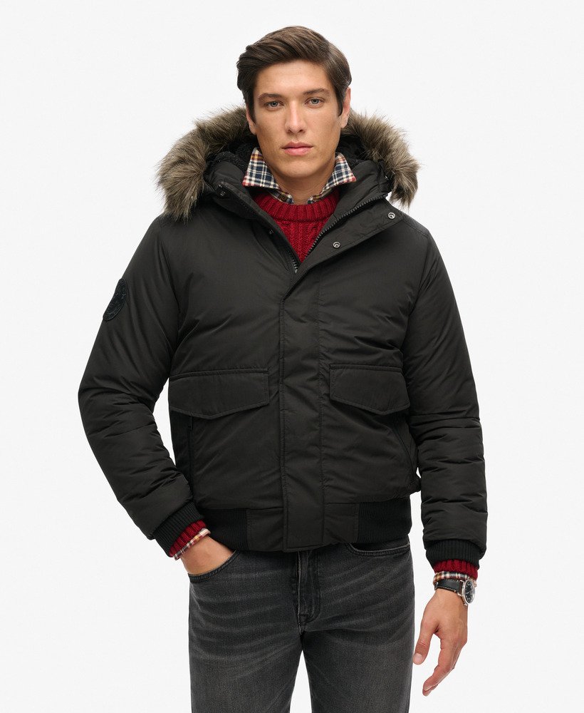 jaqueta bomber everest na cor preto jato
