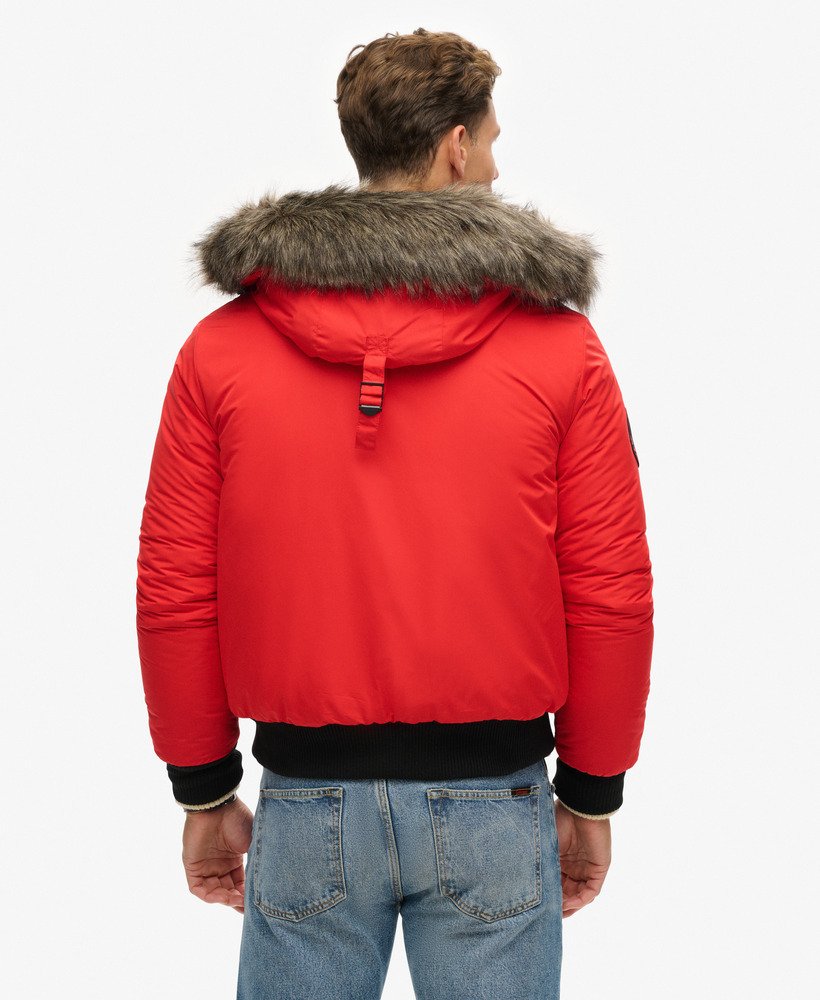 jaqueta bomber everest na cor deep berry