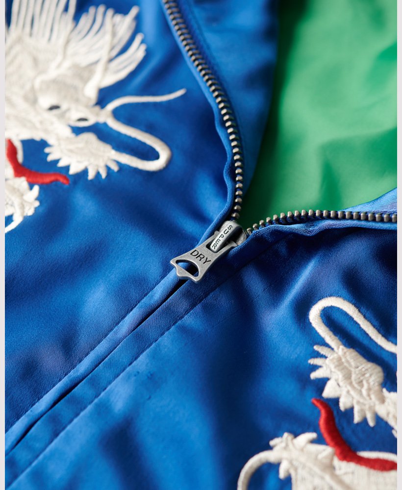 jaqueta bomber bordada sukajan na cor azul mazarine