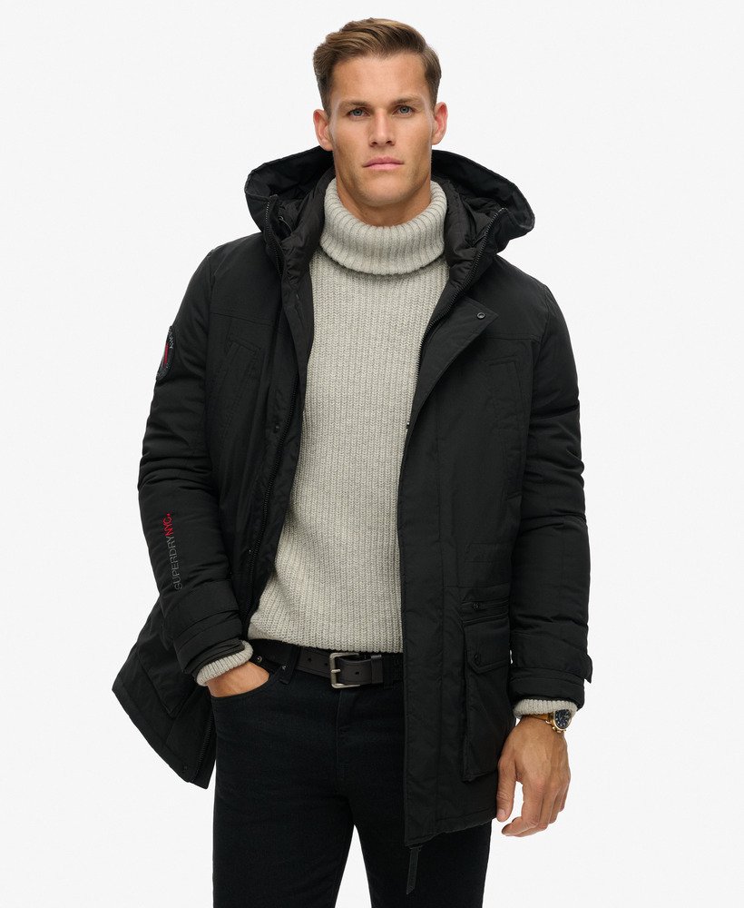 jaqueta parka acolchoada city na cor preta.