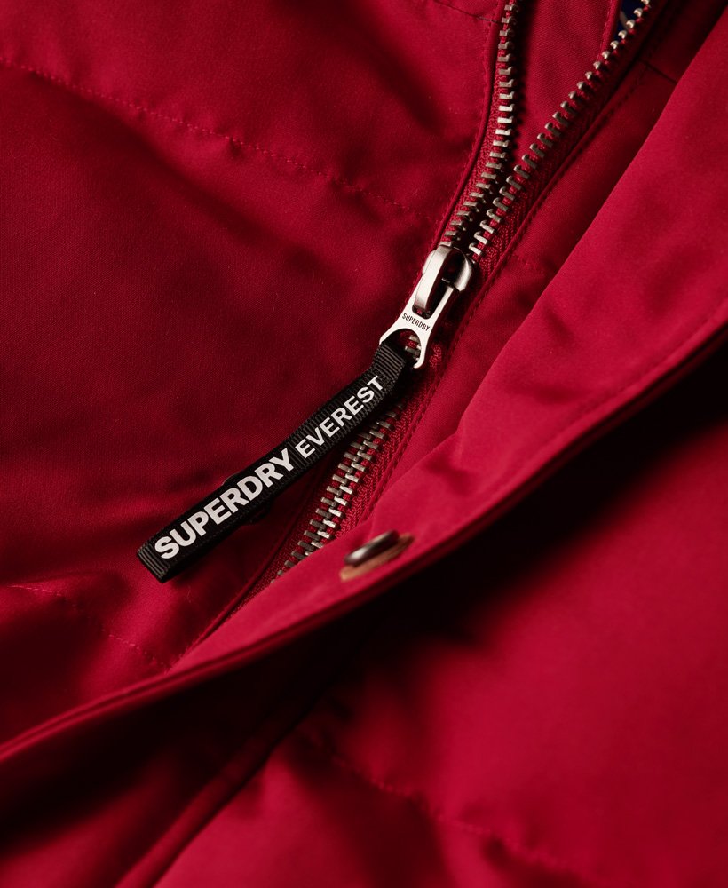 colete acolchoado com capuz everest na cor vermelho escuro