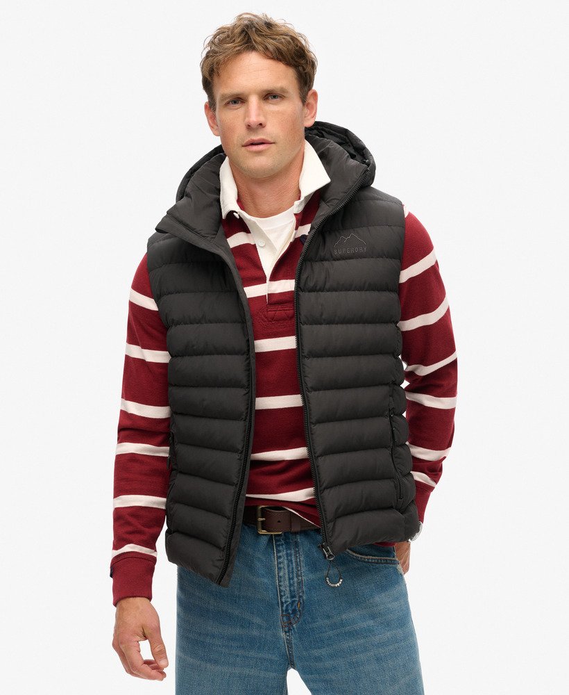 colete acolchoado com capuz fuji sport na cor preta