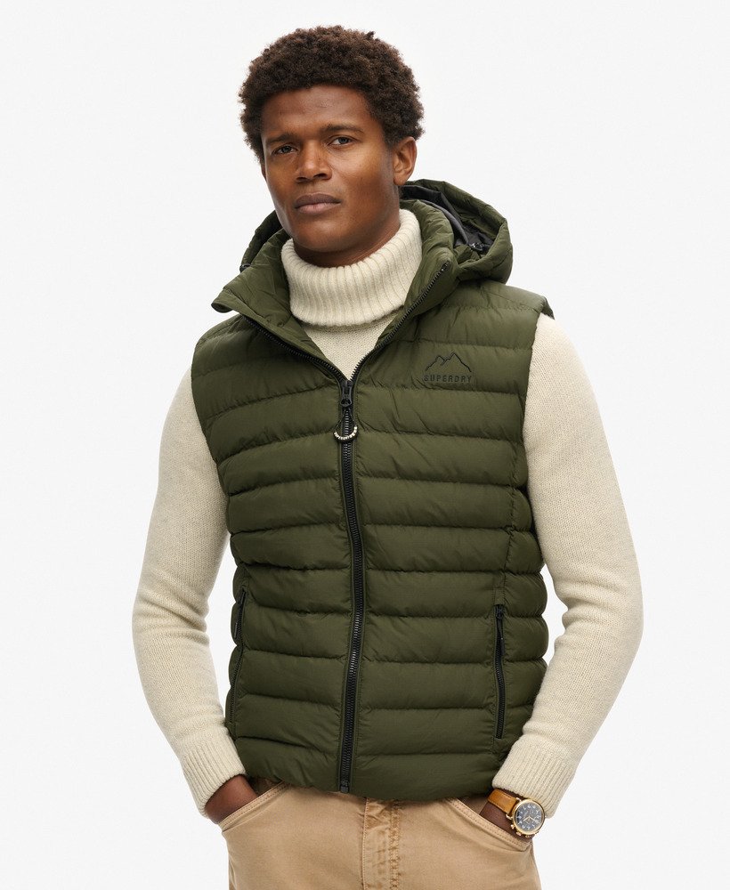 colete acolchoado com capuz fuji sport na cor verde musgo escuro