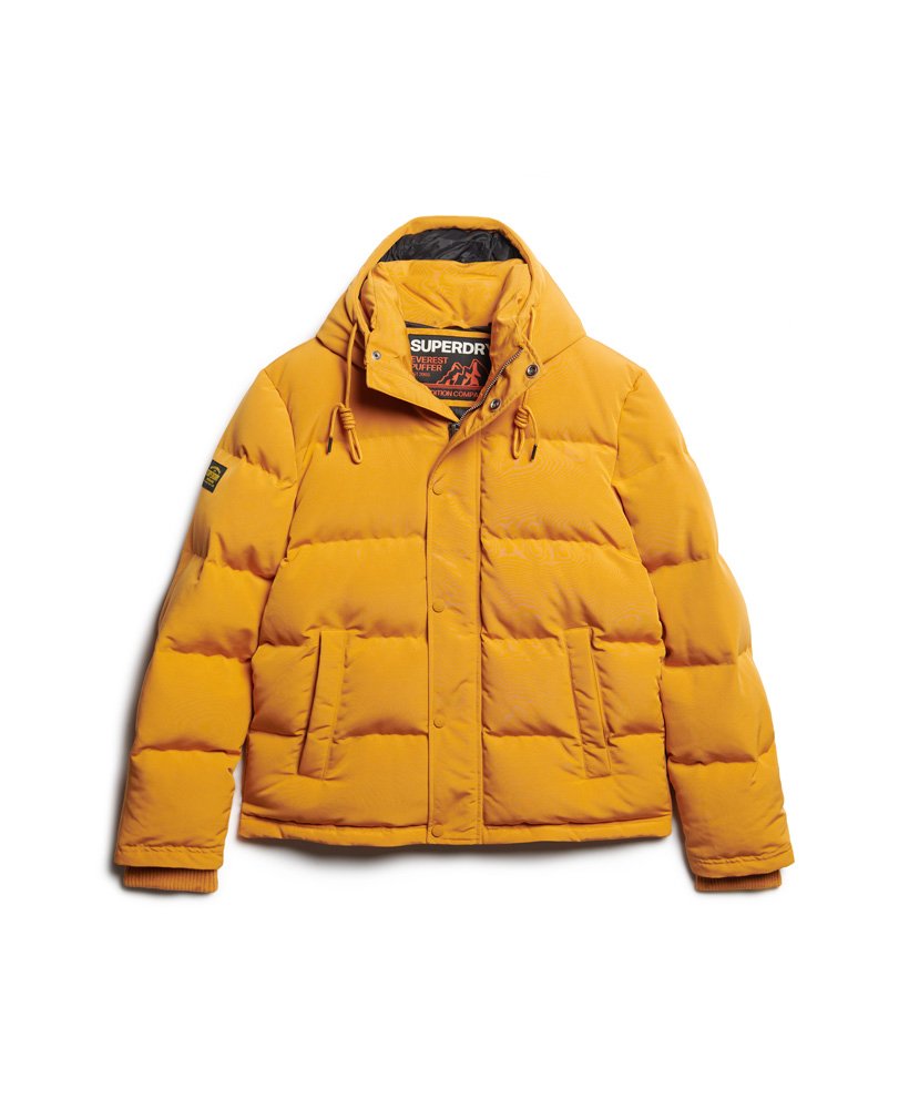 jaqueta puffer curta com capuz everest em mostardaazul marinho com detalhes