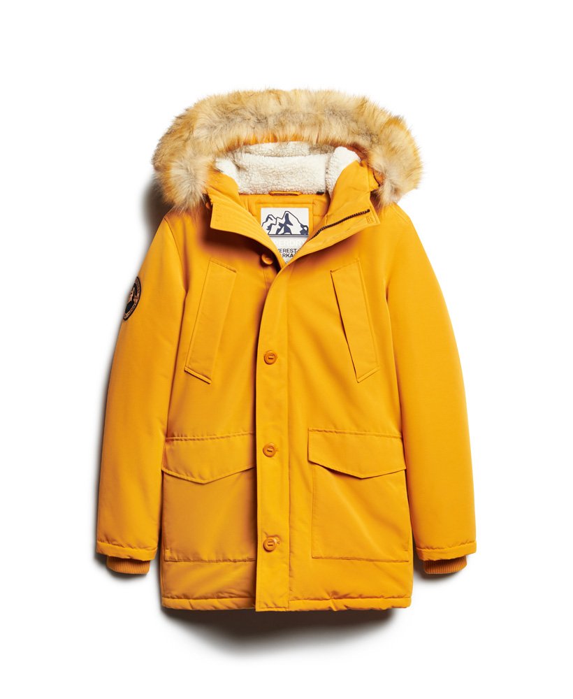 casaco parka com capuz everest em pele sintética na cor amarelo mostarda.