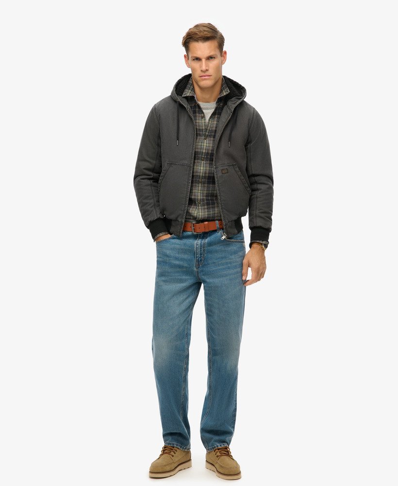 jaqueta bomber com capuz estilo vintage para trabalho na cor preta bison.