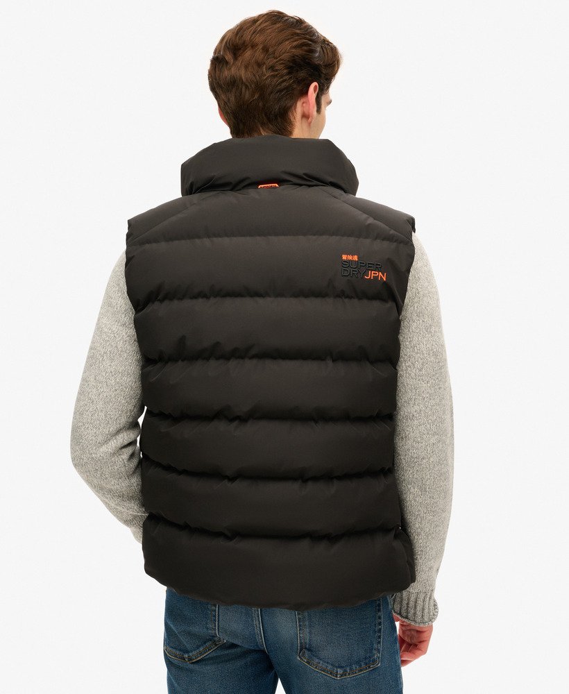colete esportivo acolchoado preto