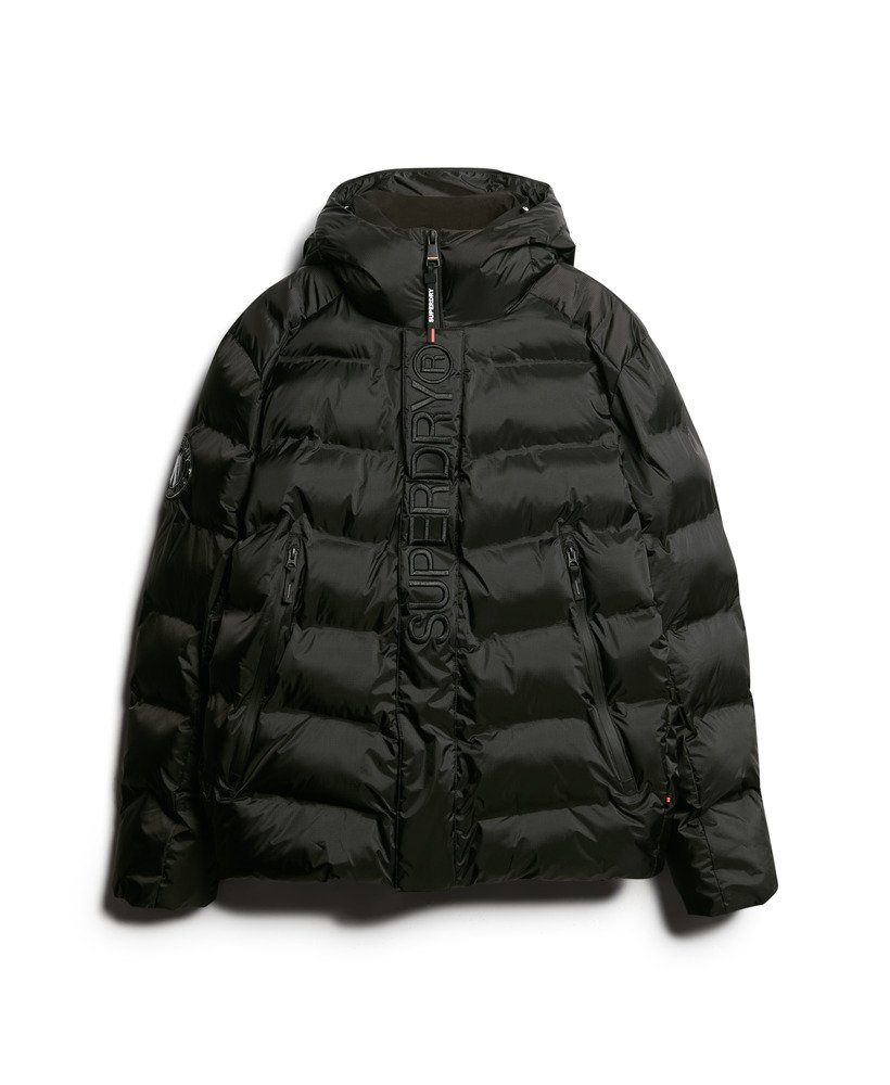 jaqueta puffer com capuz e estampa da cidade na cor preta.