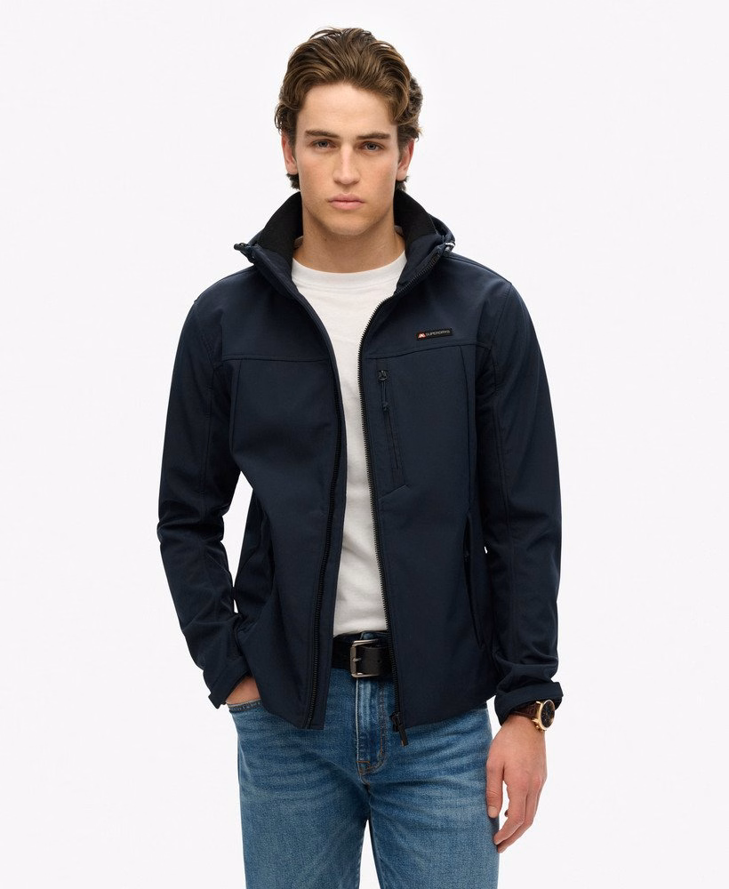 Jaqueta Trekker Soft Shell com Capuz