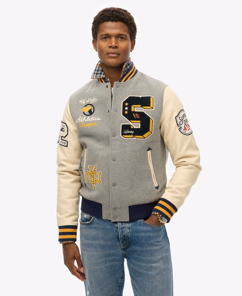 Jaqueta Bomber com Patches Universitários