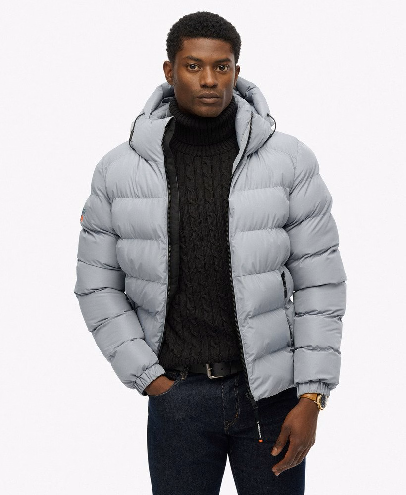 Jaqueta esportiva puffer com capuz