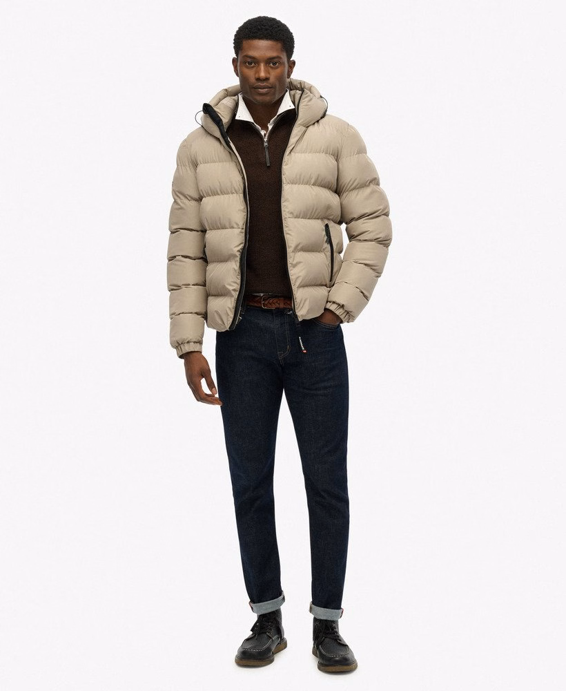 Jaqueta esportiva puffer com capuz
