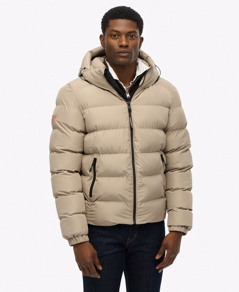 Jaqueta esportiva puffer com capuz