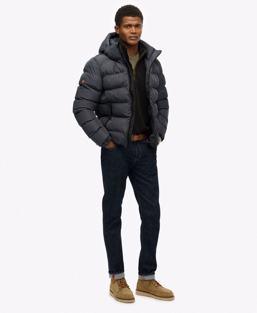 Jaqueta esportiva puffer com capuz