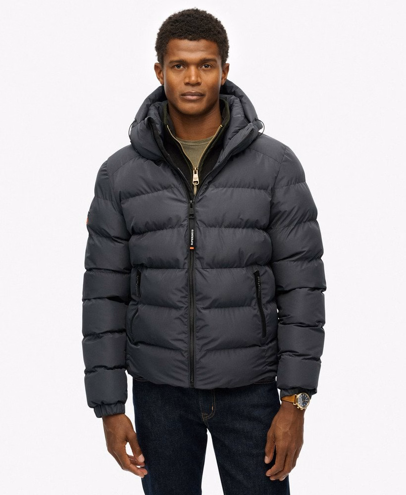 Jaqueta esportiva puffer com capuz