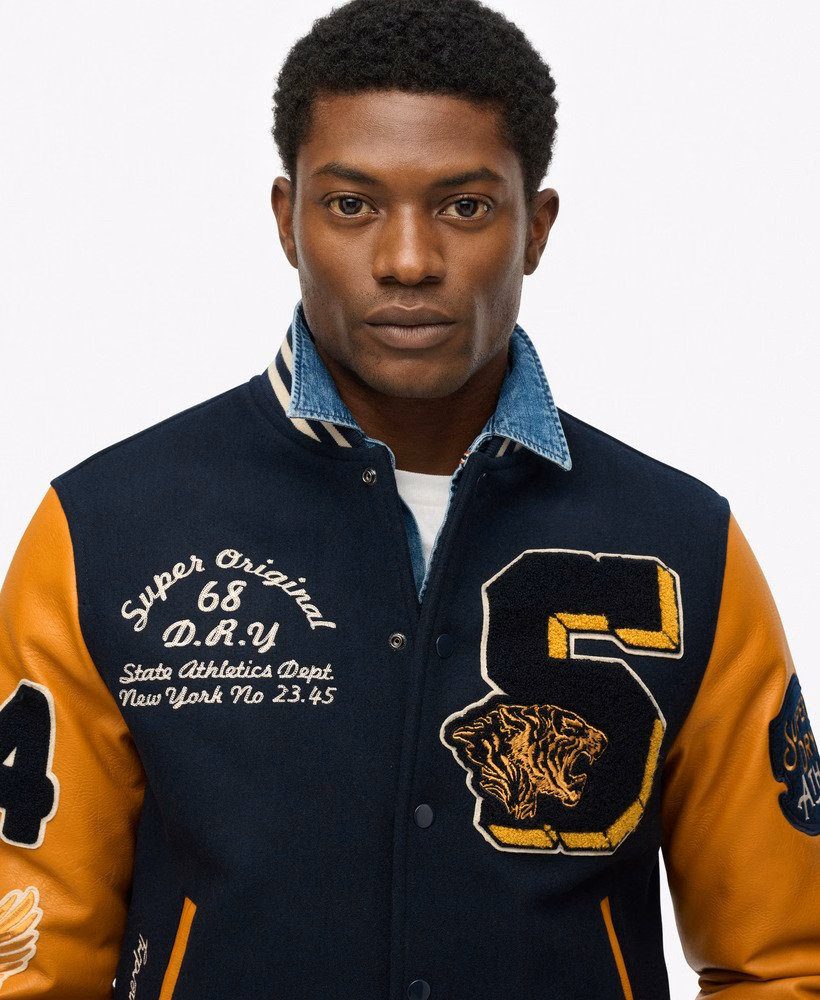 Jaqueta Varsity Vintage com Apliques