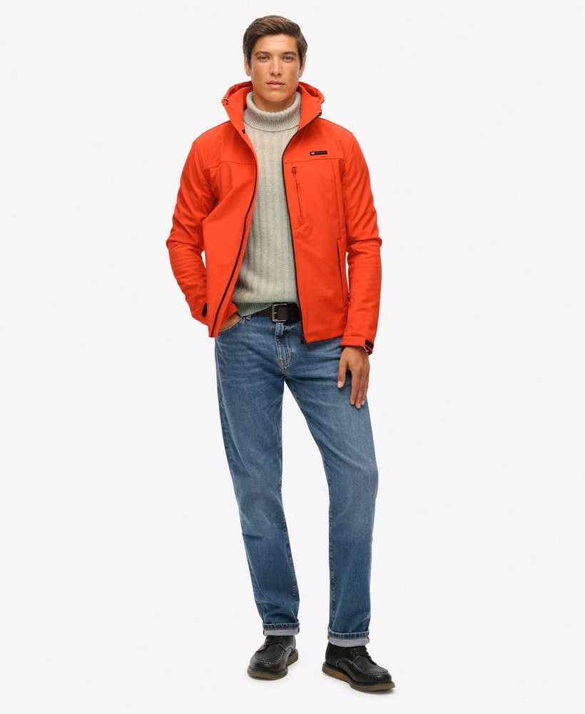 Jaqueta Trekker Soft Shell com Capuz