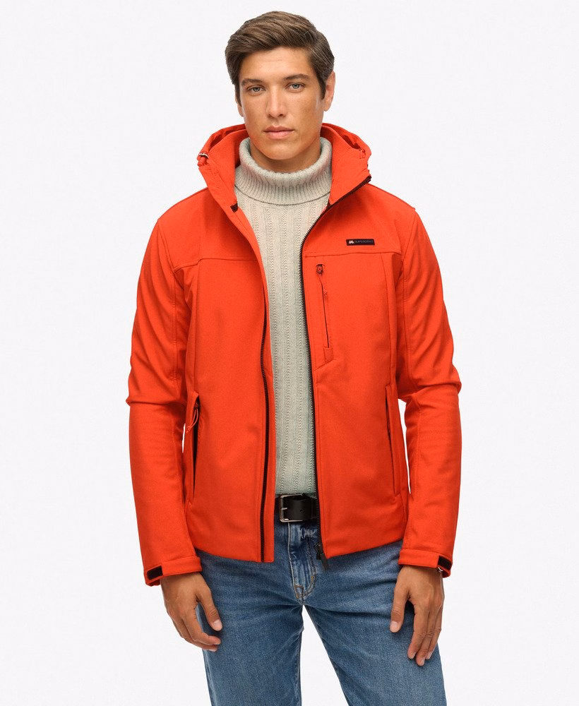 Jaqueta Trekker Soft Shell com Capuz