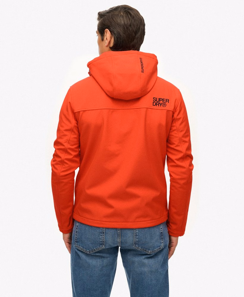 Jaqueta Trekker Soft Shell com Capuz