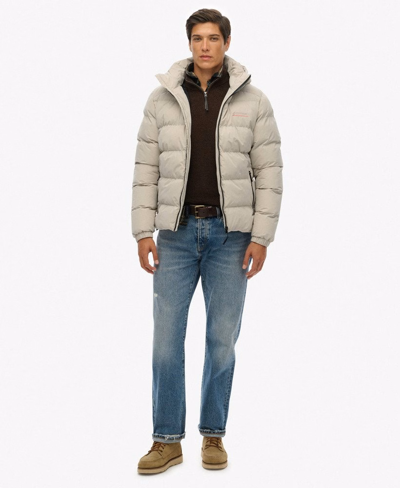 Jaqueta puffer esportiva com capuz em microfibra