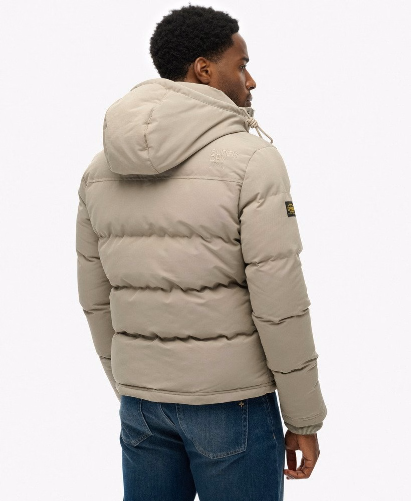 Jaqueta puffer curta com capuz Everest