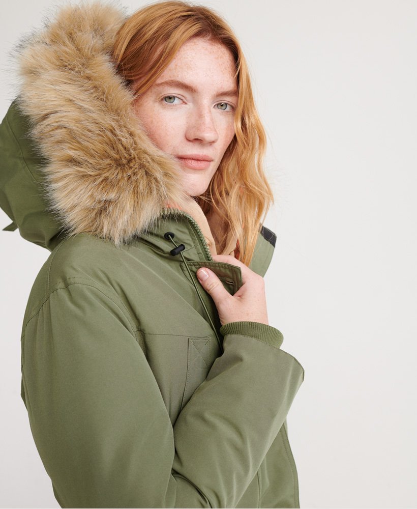 jaqueta parka de plumas rookie na cor cáqui oliva