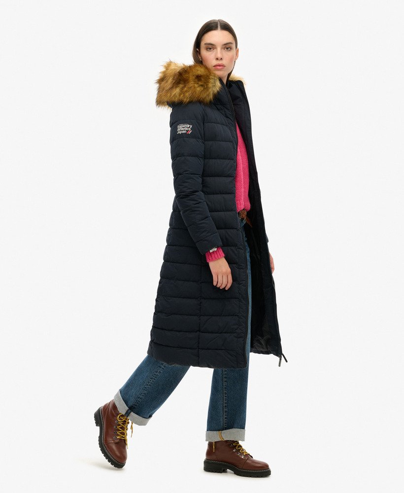 casaco puffer longo arctic na cor azul marinho.