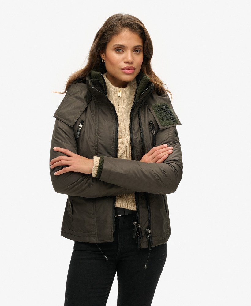 jaqueta corta-vento mountain sd na cor verde-oliva surplus goods