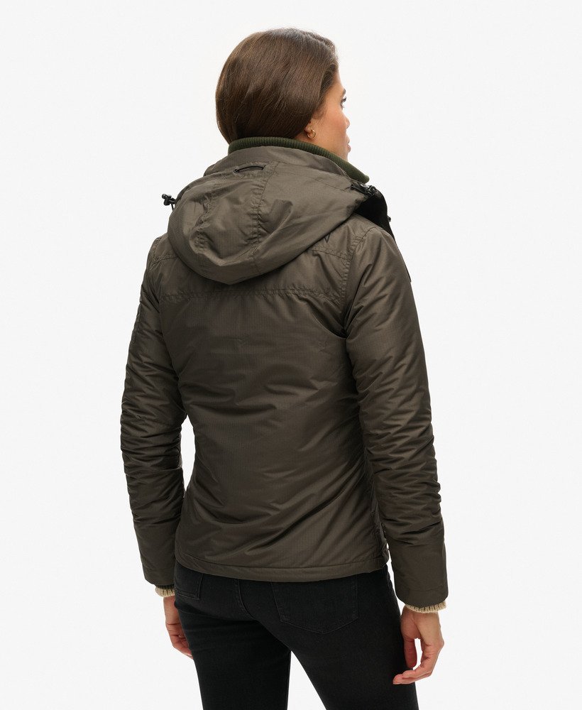 jaqueta corta-vento mountain sd na cor verde-oliva surplus goods