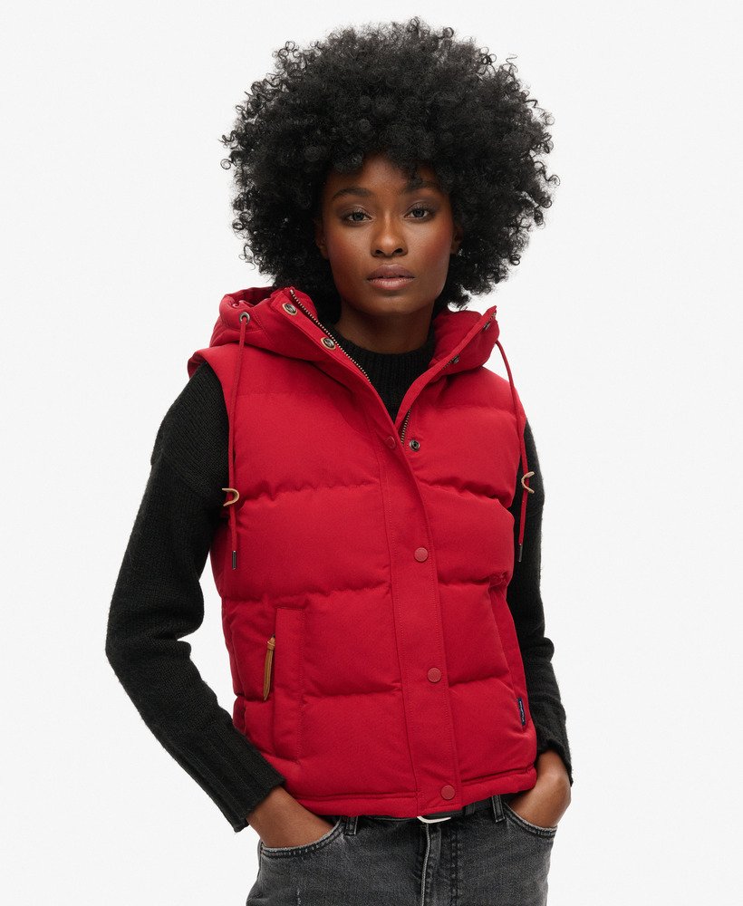 colete acolchoado com capuz everest na cor vermelha