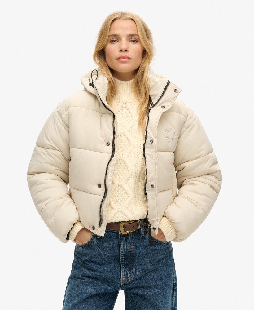 jaqueta puffer cropped estilo casulo para dias chuvosos