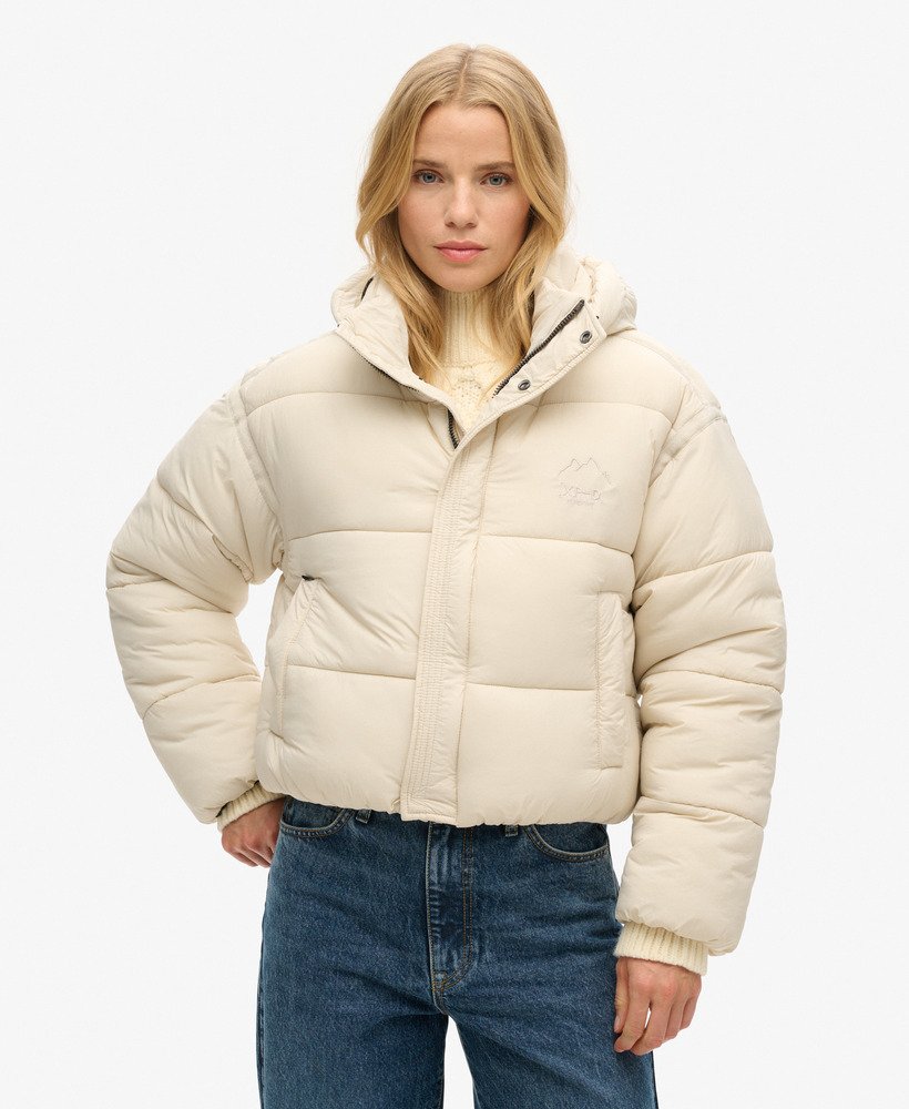 jaqueta puffer cropped estilo casulo para dias chuvosos