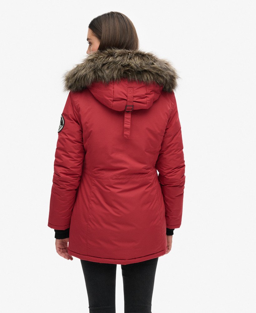 casaco parka ashley everest na cor vermelho tijolo.