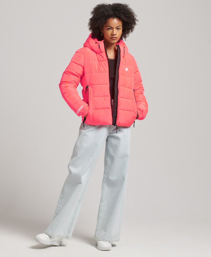 jaqueta puffer spirit sports com capuz na cor hyper fire coral