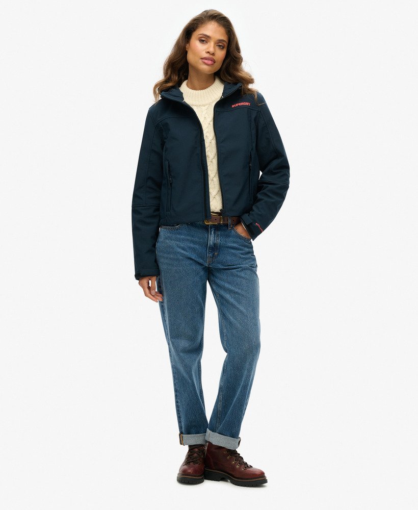 jaqueta softshell com capuz code trekker na cor azul marinho eclipsecoral