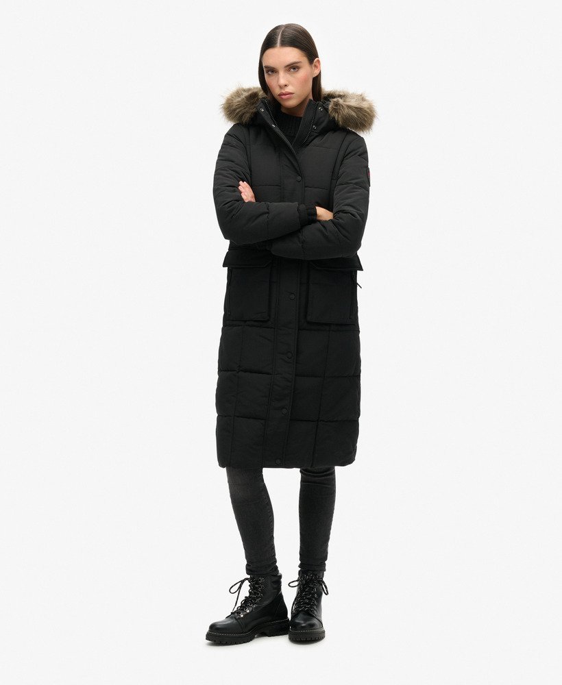 casaco acolchoado longo everest na cor preto jato