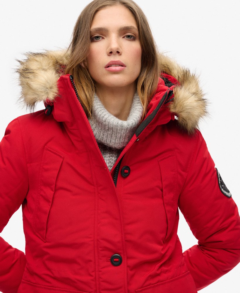 casaco parka com capuz em pele sintética everest na cor vermelho escuro