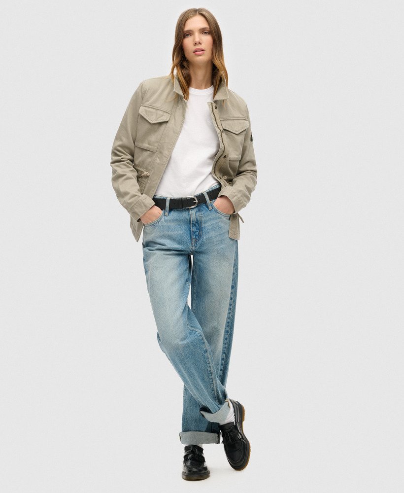 jaqueta militar m65 bordada em cáqui vintage.