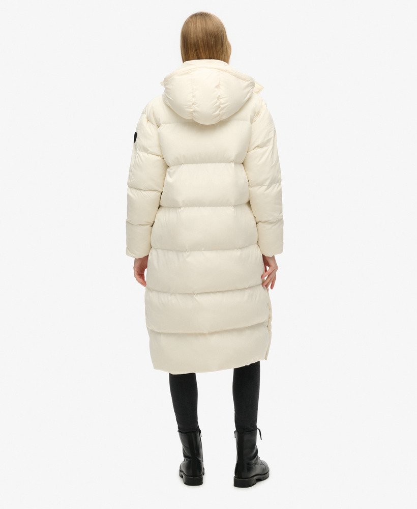 casaco puffer longo com capuz na cor off white