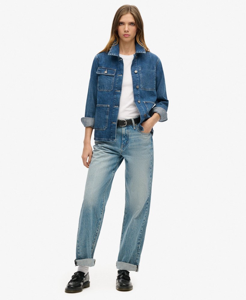 jaqueta jeans estilo utilitário na cor azul beverley