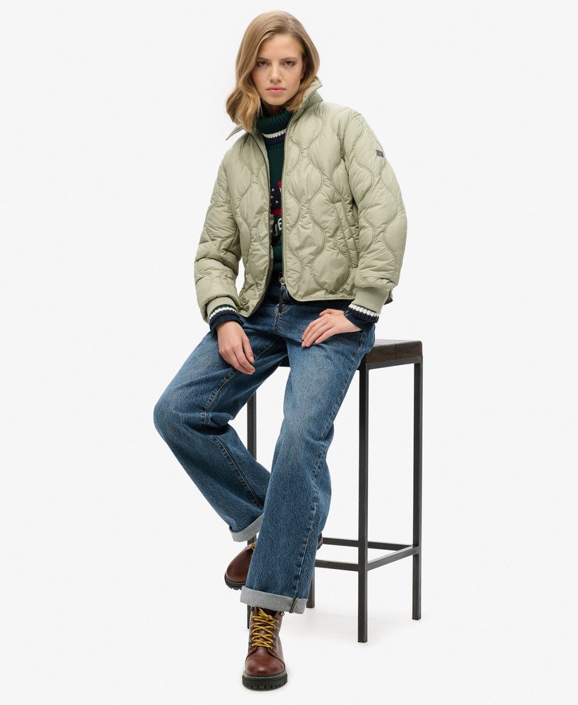 jaqueta cropped studios na cor verde oliva sulphine