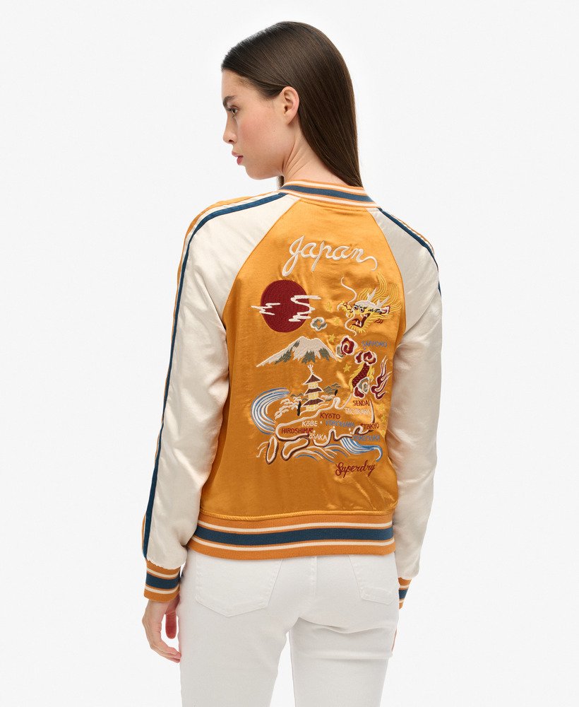 jaqueta bomber bordada suikajan em amarelo ocre dourado