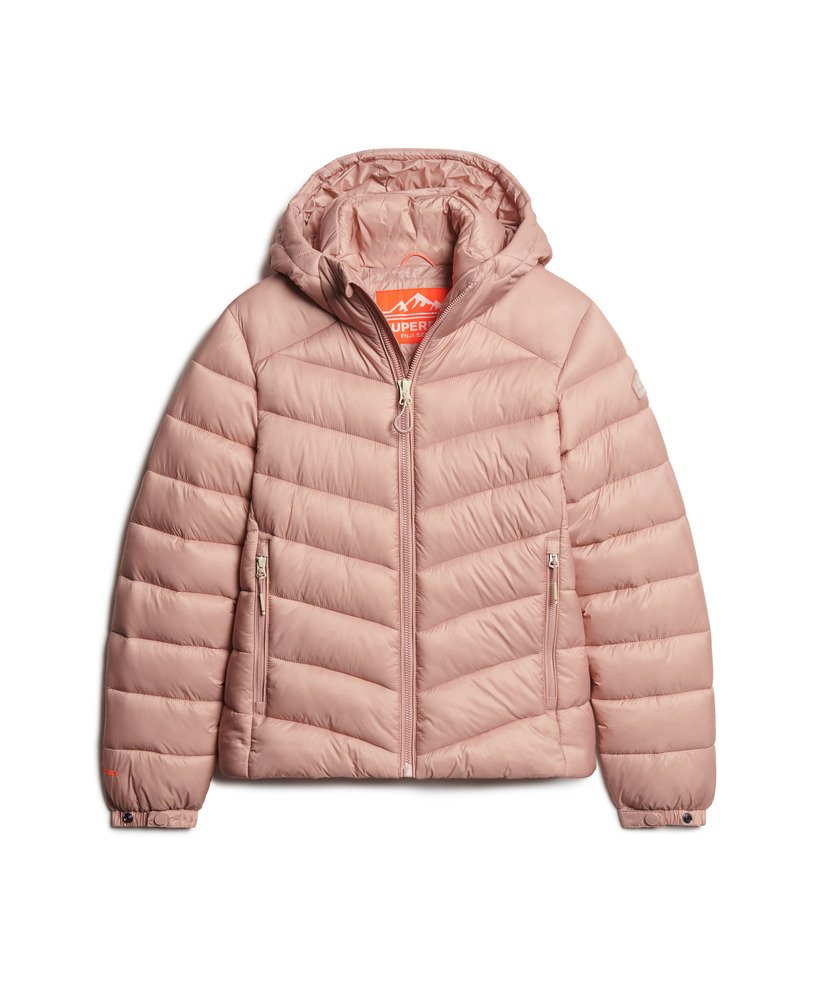 jaqueta acolchoada fuji com capuz na cor rosa blush vintage.