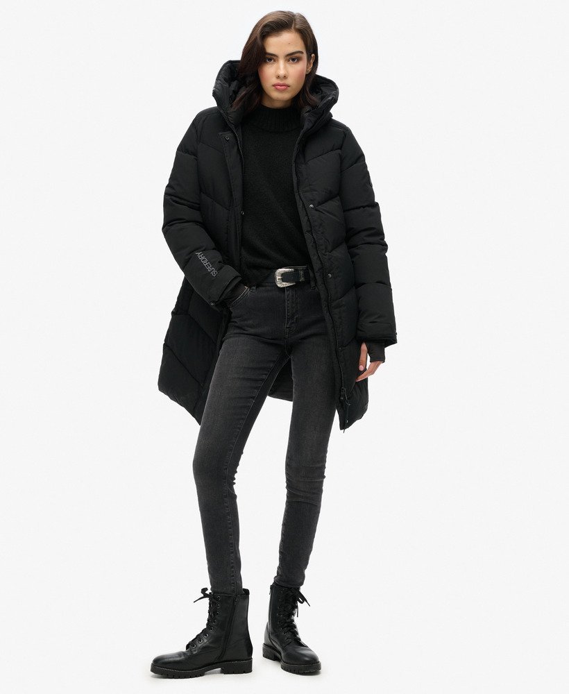 casaco parka acolchoado city chevron na cor preta