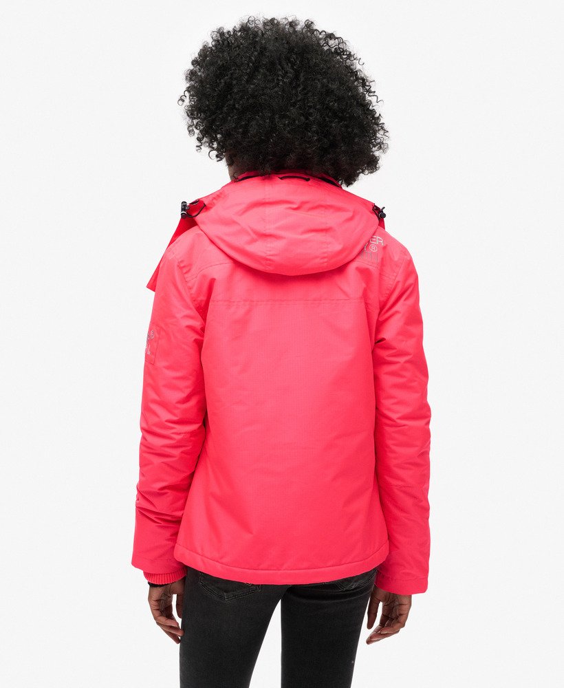 jaqueta corta-vento com capuz para montanha na cor rosa hiper fire