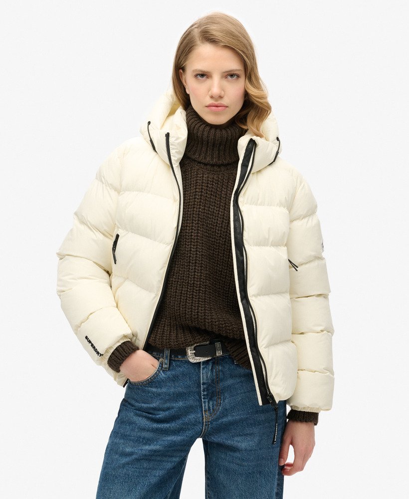 jaqueta esportiva puffer com capuz na cor off white