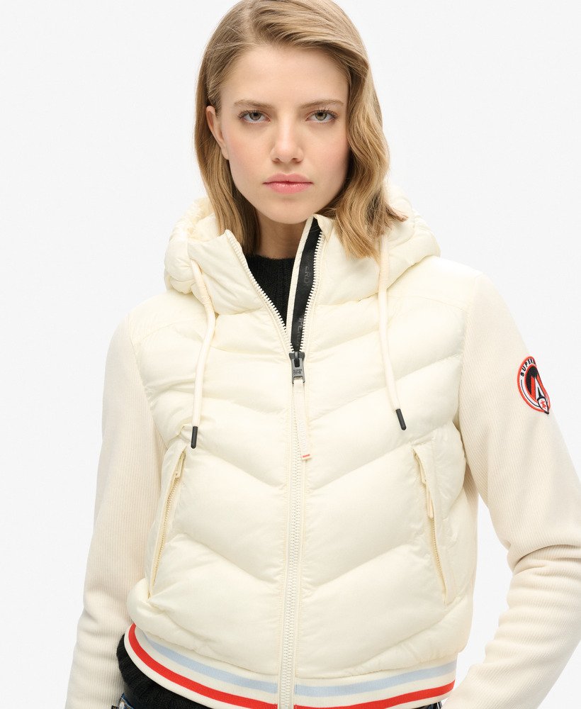 jaqueta bomber híbrida storm fuji com capuz na cor off white