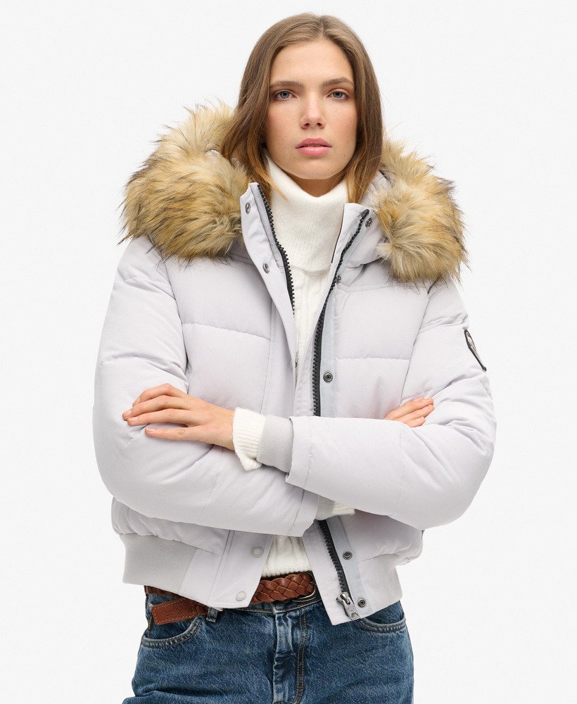 jaqueta bomber com capuz everest na cor cinza luar